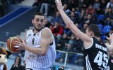 Белые начинают — черные выигрывают.